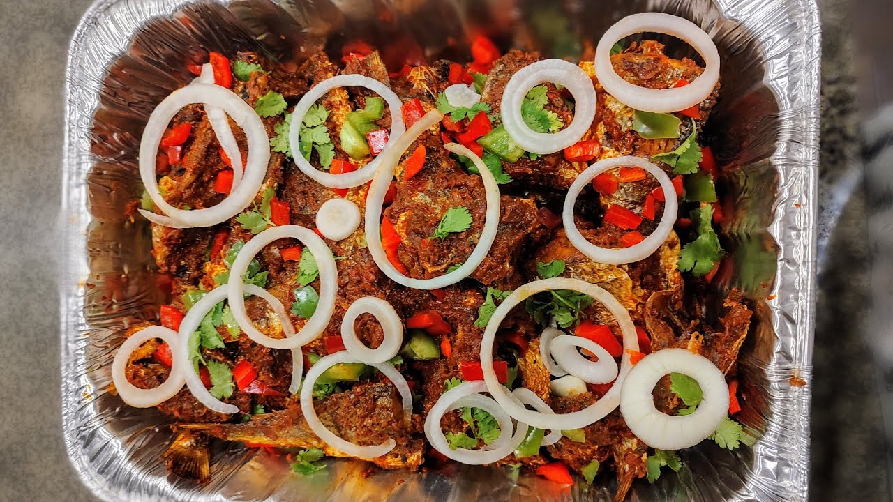 EASY STEWED CROAKER FISH RECIPE | NIGERIA PEPPERED FISH RECIPE