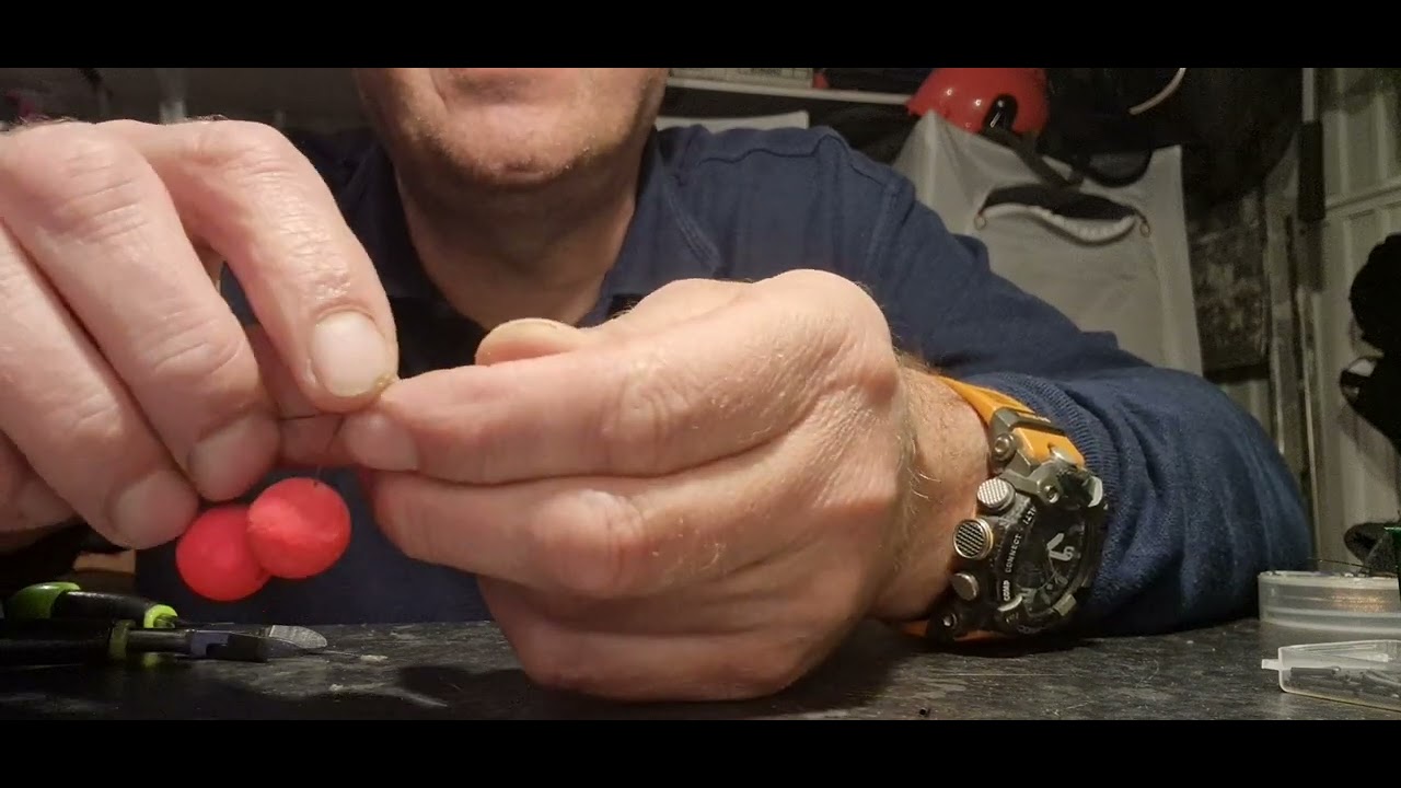 pop up rig (easy).... #pike #esox #fishing #deadbaits# savagegear @gopro piker @parklandpiker