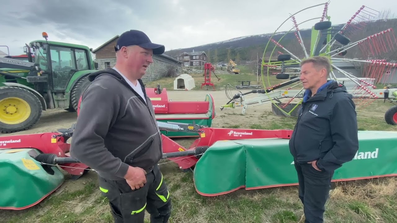 Fra 2 til 3 slåtter: Følg Arne Manger på Lesja fra 2 til 3 slåtter