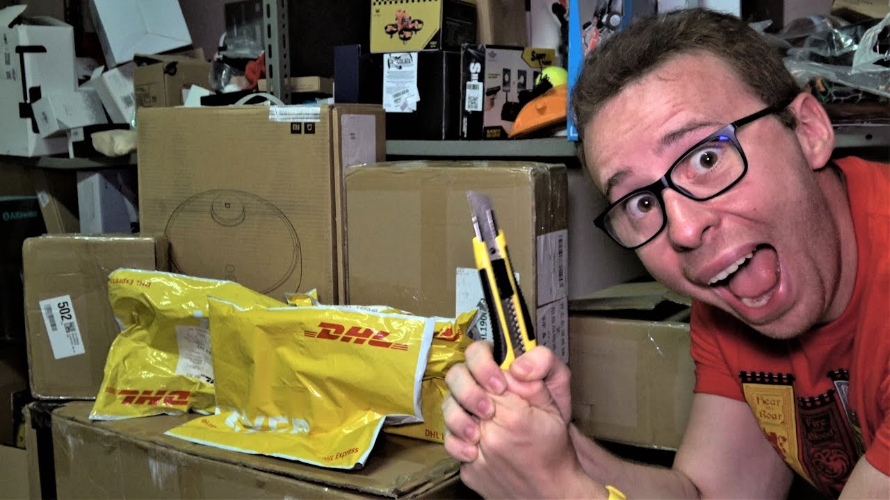 Torno dalle FERIE e.. VENGO SOMMERSO DA PACCHI CINESI! UNBOXING TECNOLOGICO!