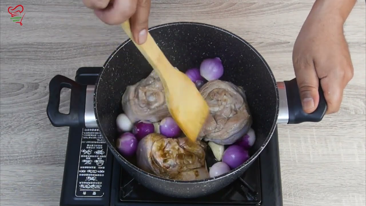 Recette marocaine facile et rapide de cuisse de dinde à la cocotte au gout de bœuf [sous-titres]