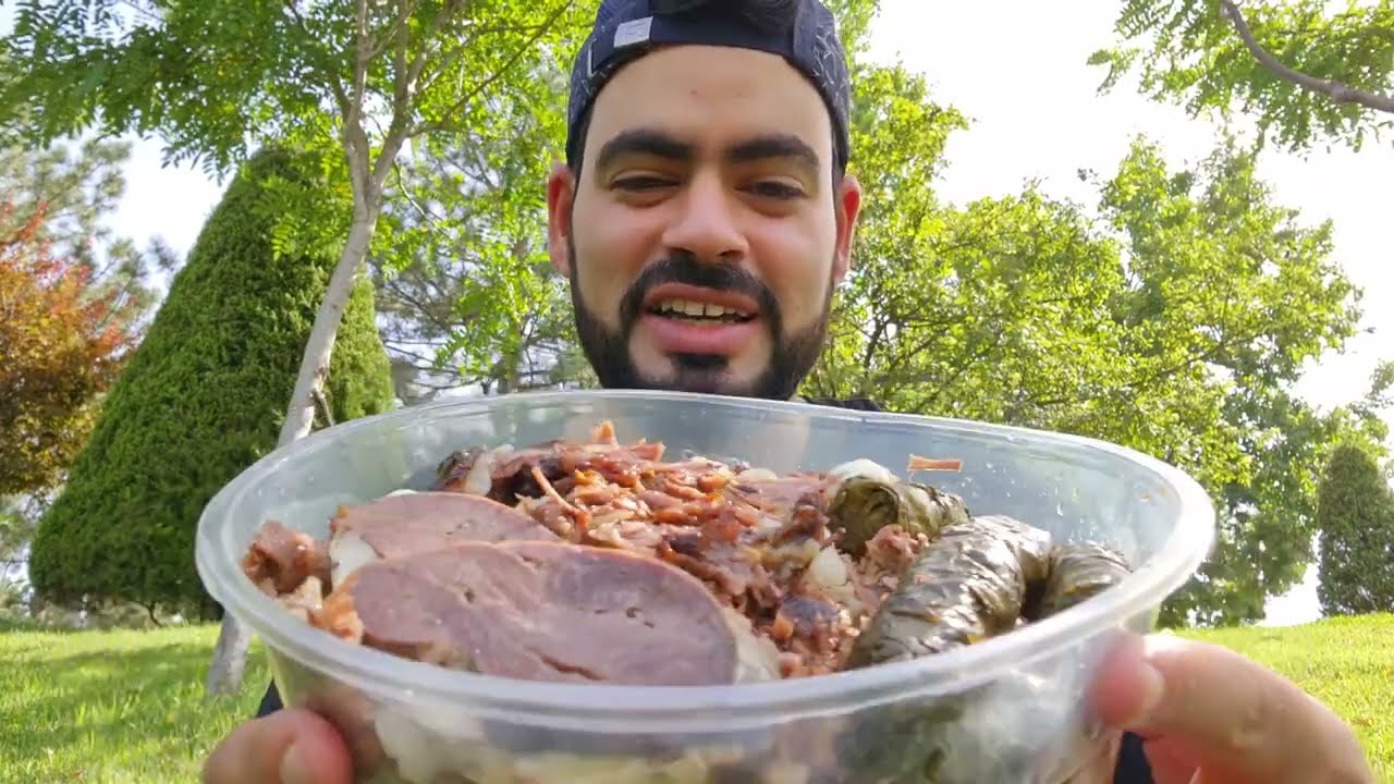 اكل الشوارع في أوزبكستان/جربت لحم الحصان 🐴ب 13 دولار لمدة يومين فقط لحم 😋 الاكل دمار