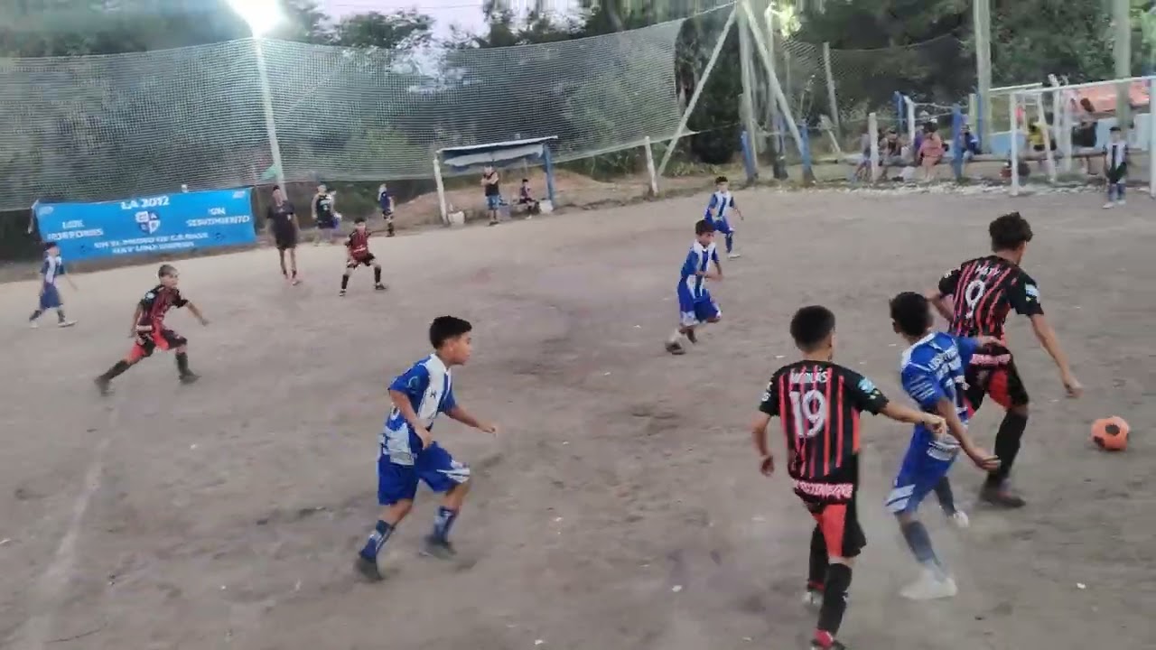 LOS PORTONES vs LOS AMIGOS 1er tiempo 31-01-2026 Cat2015