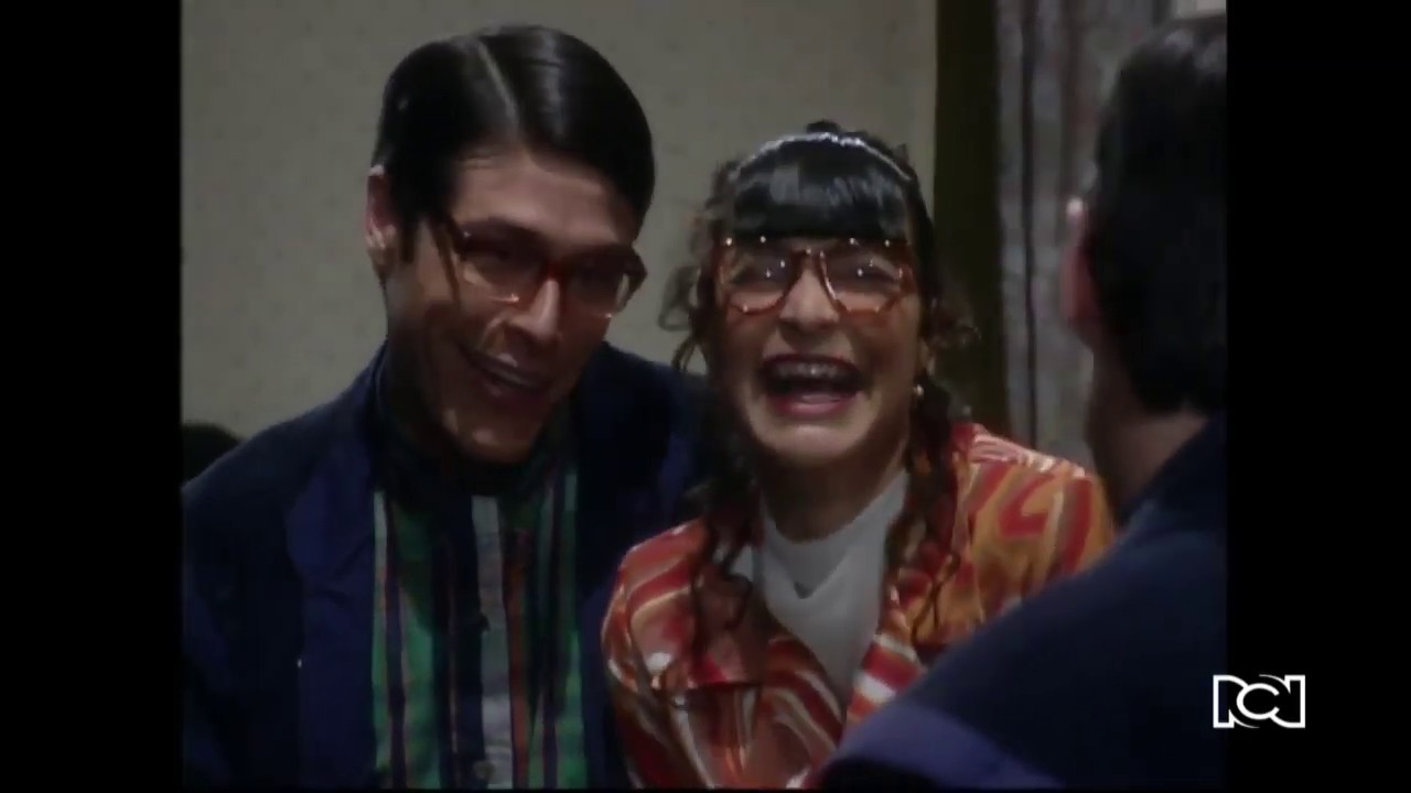 Betty le cuenta a Nicolás que “son novios” | Yo soy Betty, la fea