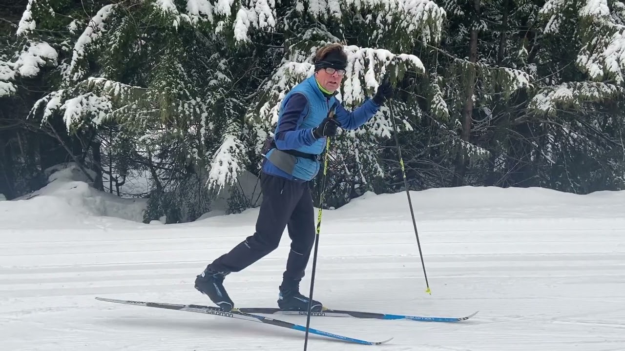 How to Classic Cross Country ski with the 
