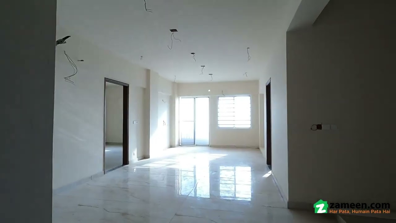 311 SQYD FLAT FOR SALE IN BATH ISLAND KARACHI