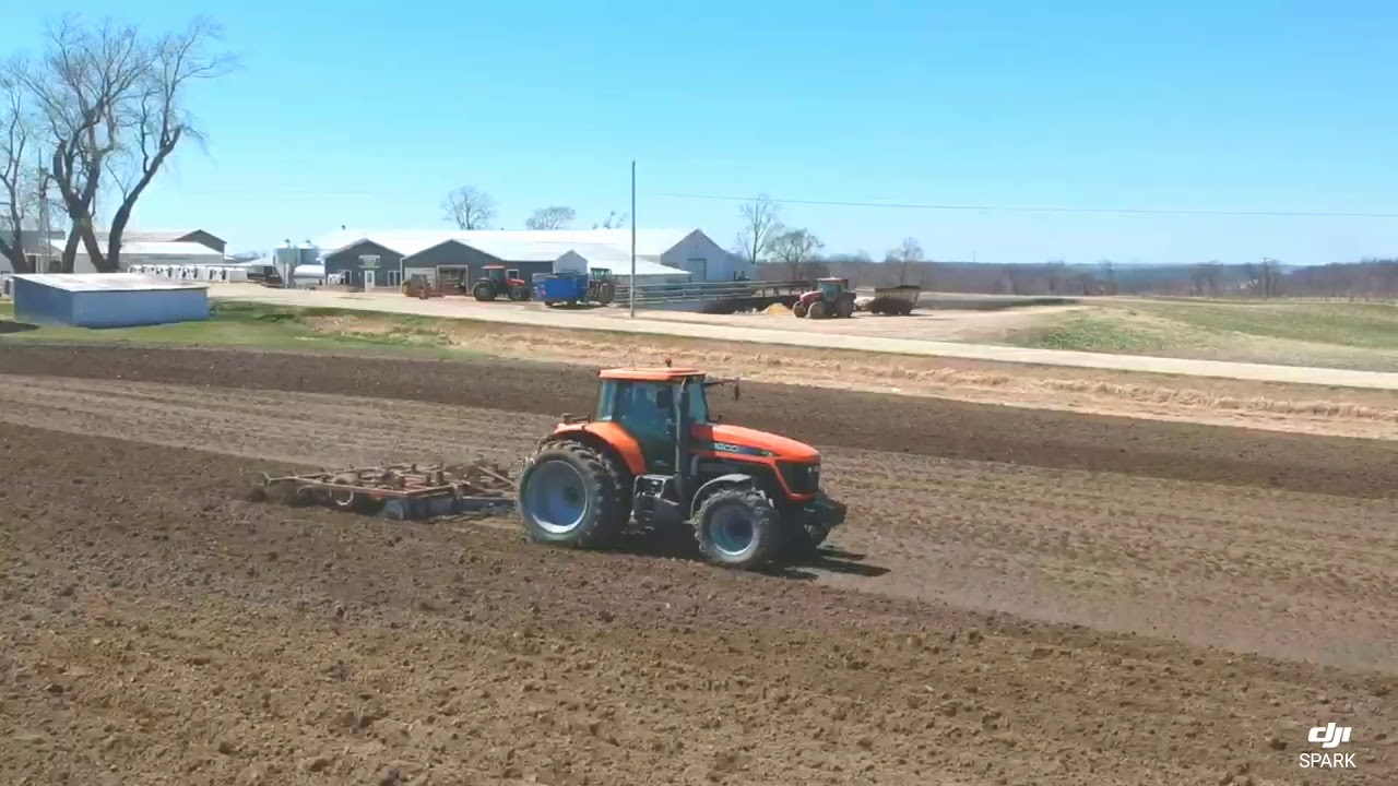 Agco Dt180a chisel plowing
