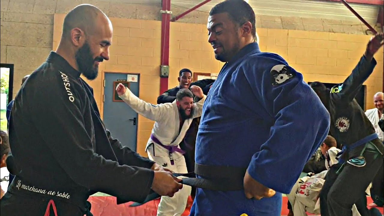 QUATRE NOUVELLES CEINTURES NOIRES DE JJB !