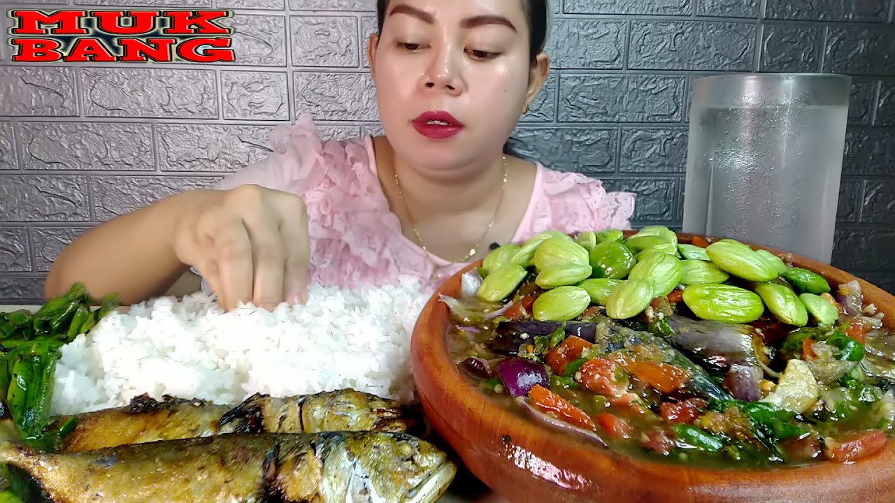 sambal terong pincuk extra cabe bawang kemangi,ikan asin peda,petai muda kupas,tumis genjer belacan