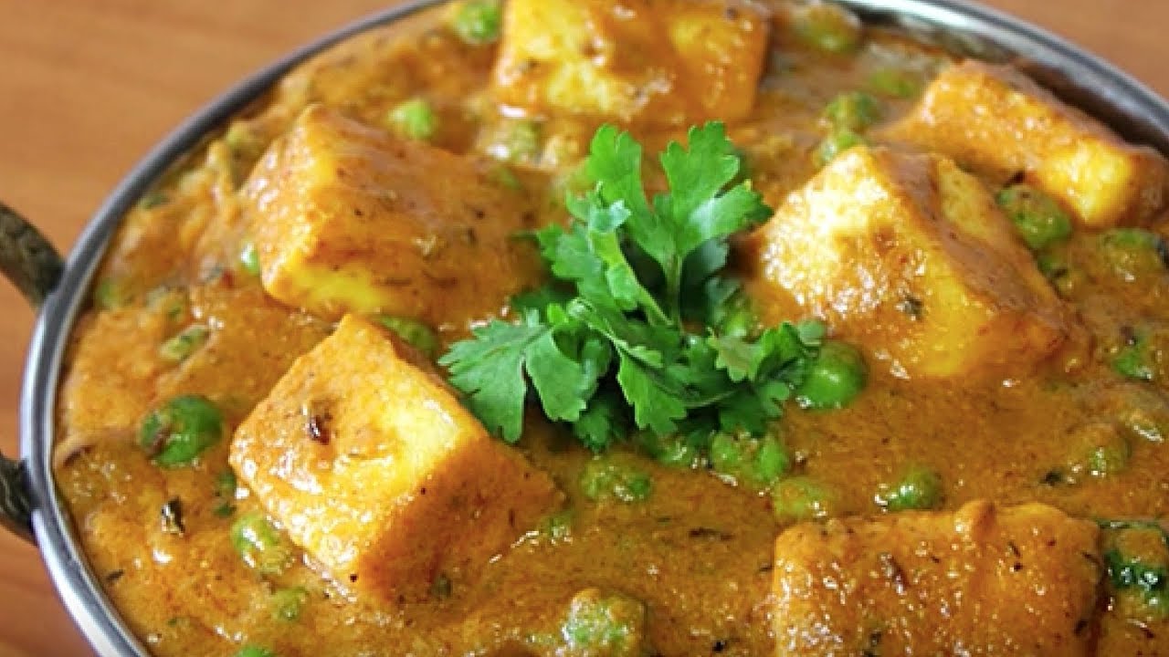 Mutter Paneer | North Indian Restaurant Style Gravy Recipe | Kanak's Kitchen