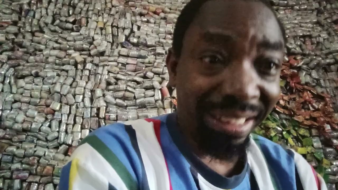 Alagbako Omo.