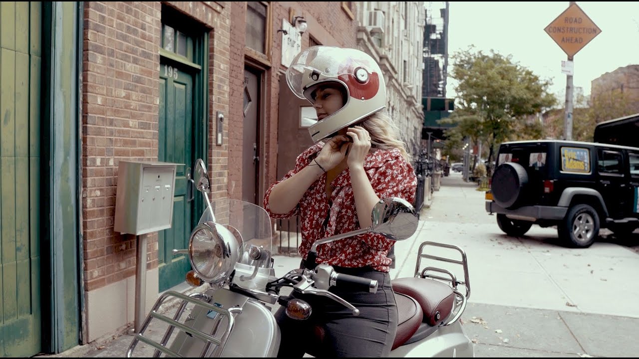 Meet the Riders | Episode 2 | Su Beyazit and her Vespa LXV150