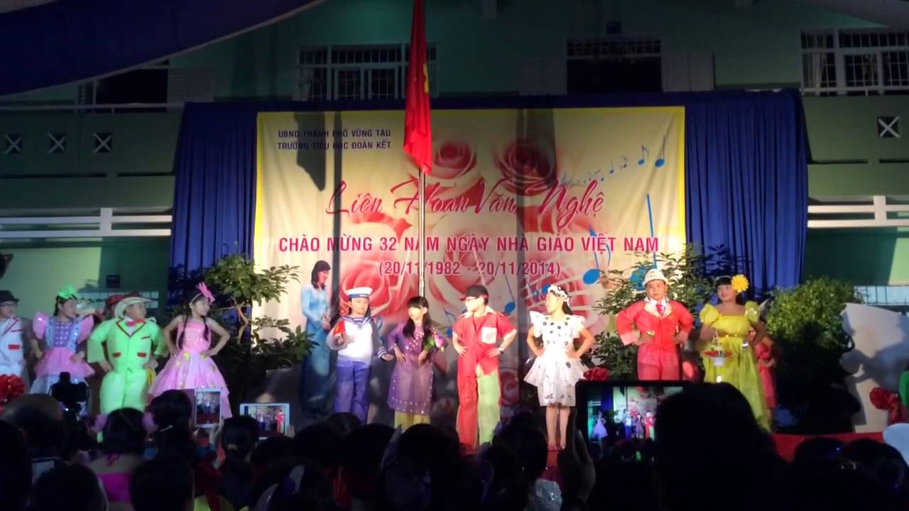Thời trang giấy-trường tiểu học Đoàn Kết Vũng tàu