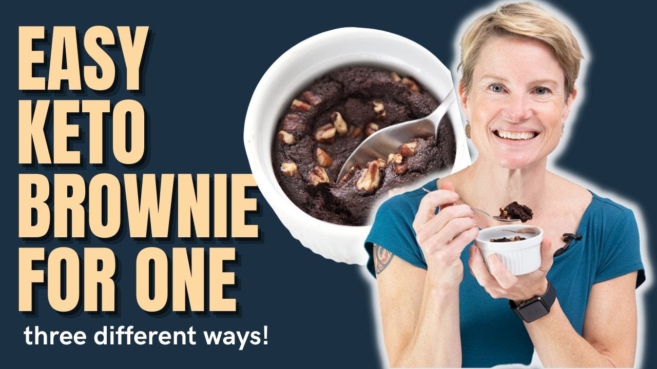 KETO MUG BROWNIE | gooey dessert for one!
