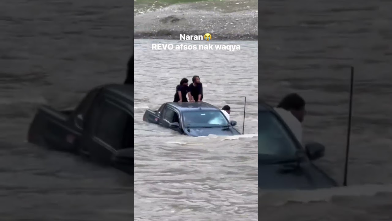 Toyota Revo Dala Submerged During Naran Flood #disaster #rescue #shorts  #viral