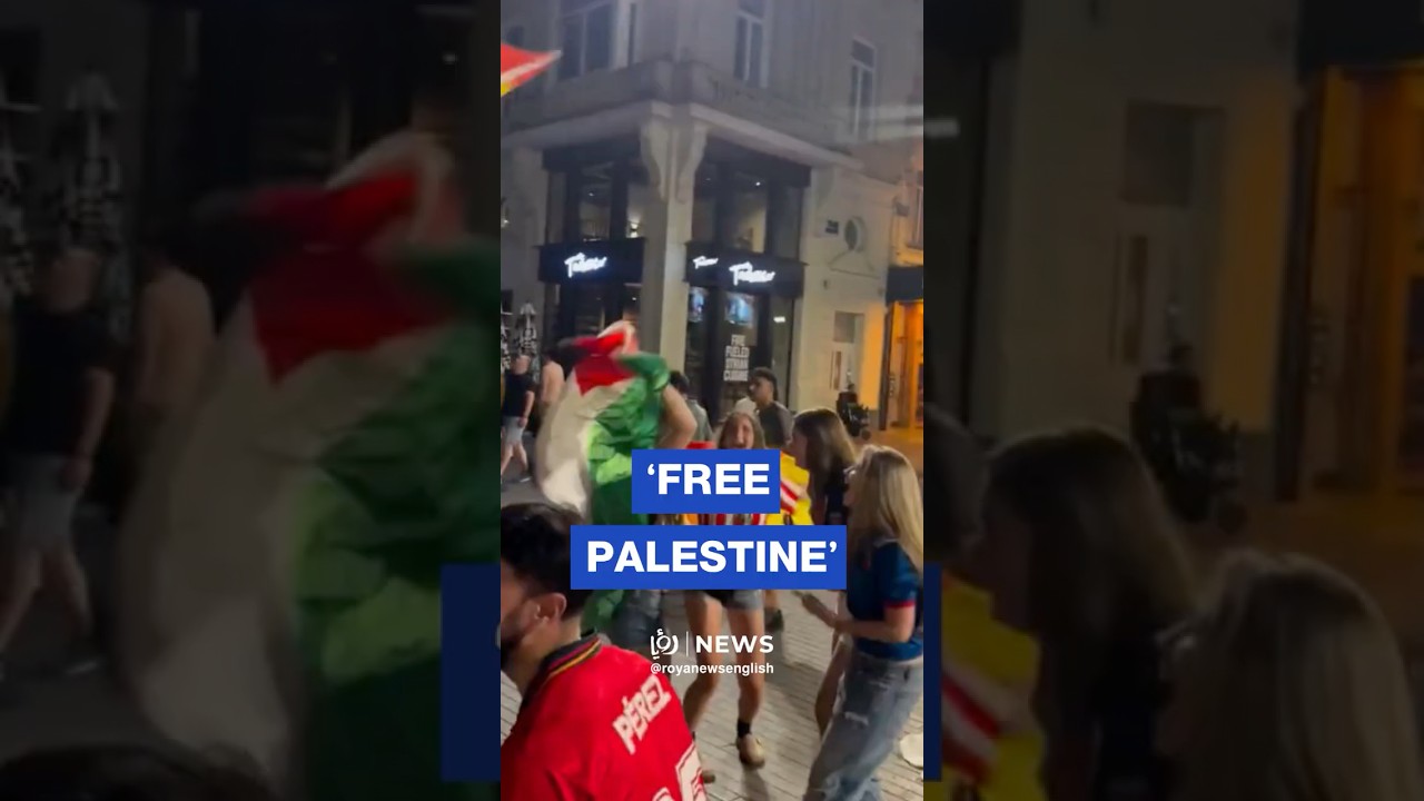 🇵🇸🇪🇸Spain fans wave Palestinian flags during World Cup final celebrations