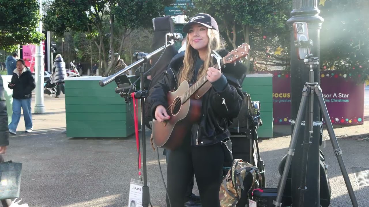 This Busking Cover Feels Like Magic ✨“Dreams” by The Cranberries Live performance by Kylabelle❤️‍🔥
