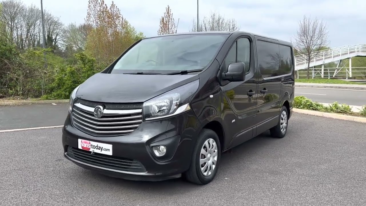 Review of our 2016 Vauxhall Vivaro 1.6 CDTi Sportive with rare tailgate for sale @VansTodayWorcester