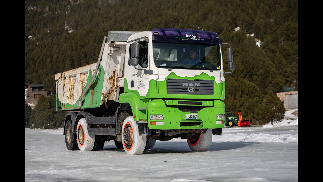 MUSHER TRUCKS : le sur-pneu Musher adapté aux poids lourds #chaineneige #chaussetteneige