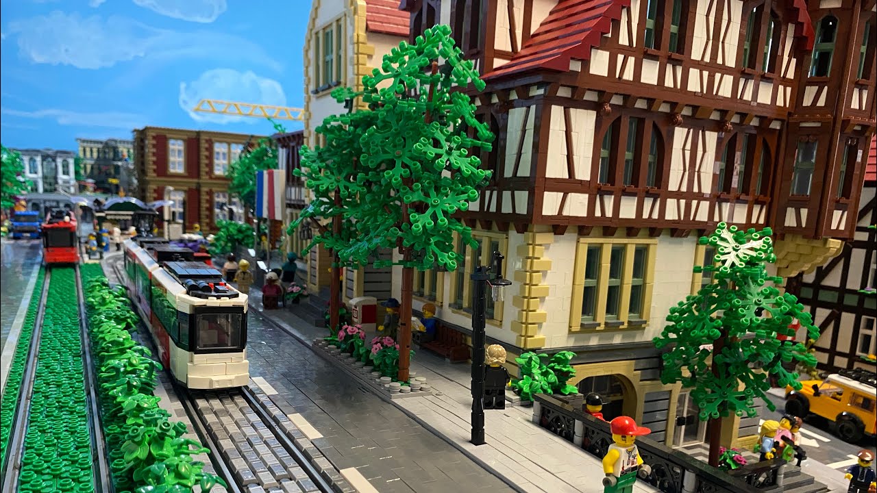 Half-timbered madness!!! This bay window is a real nuisance  - LEGO® and Bricks - (Stadt Baustein)