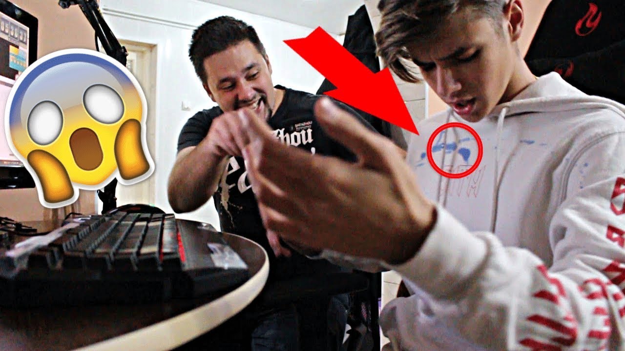 (PRANK) I-AM VARSAT CERNEALA PE HANORACUL LUI ALEX IULIAN!!!