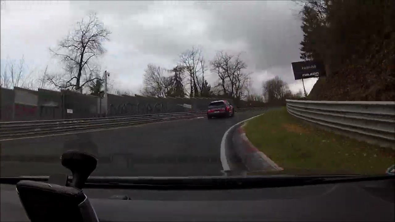 Eine Runde hinter dem Hyundai Ioniq 5 N Taxi