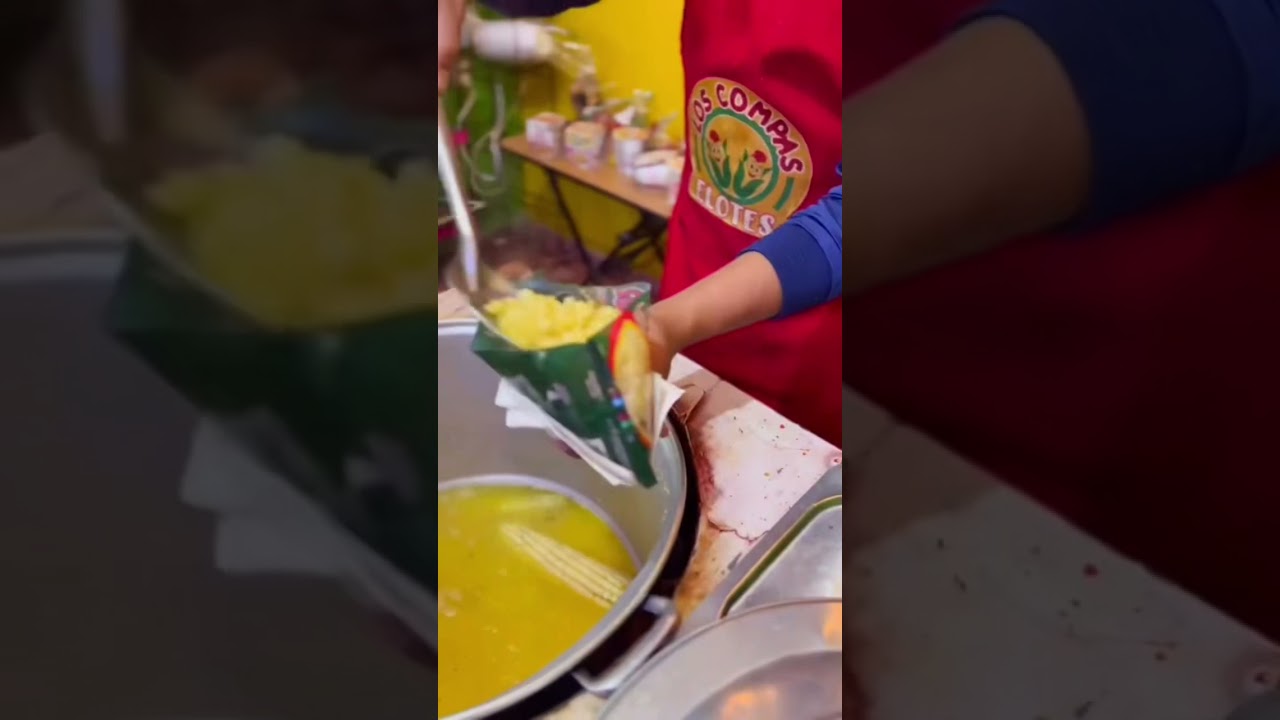 Conchitas con elote 🤤🌽   #shorts #shortfoodvideo #food #mexico #elotes #elote #foodporn