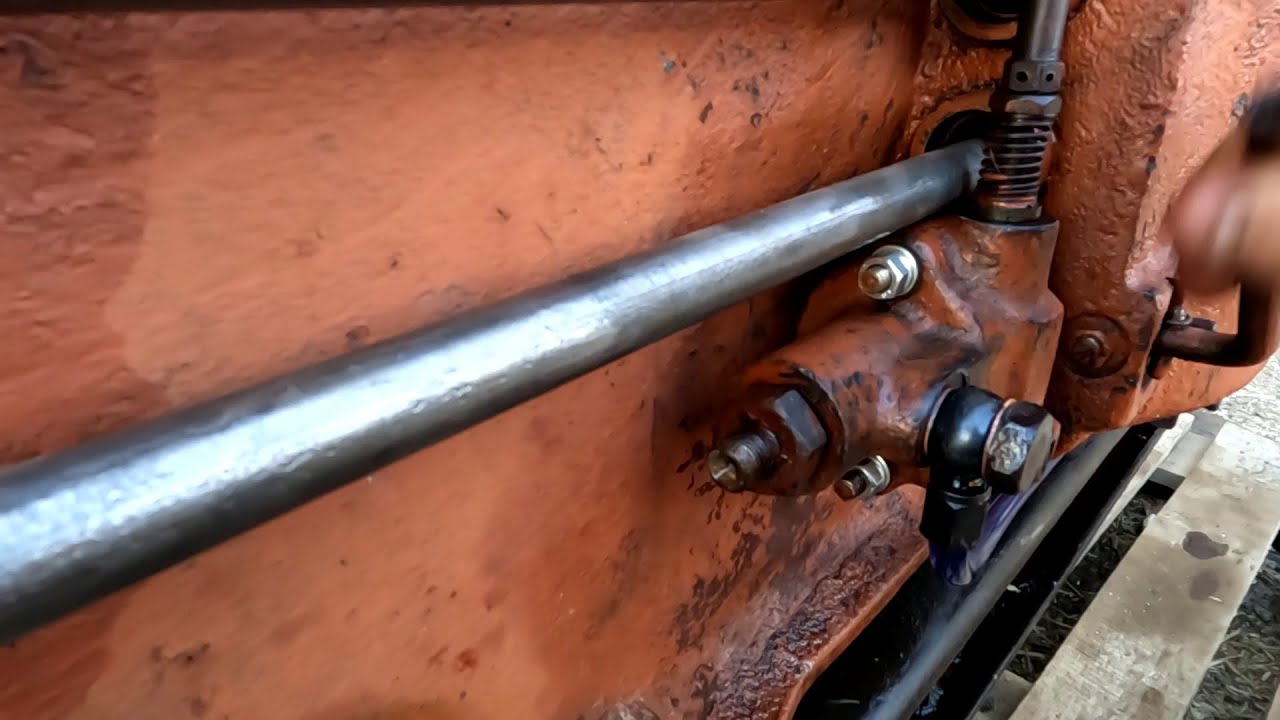 Андижанец Т-62-1. Запуск отменяется, а так хотелось. Топливная не пошла, не запустил двигатель.