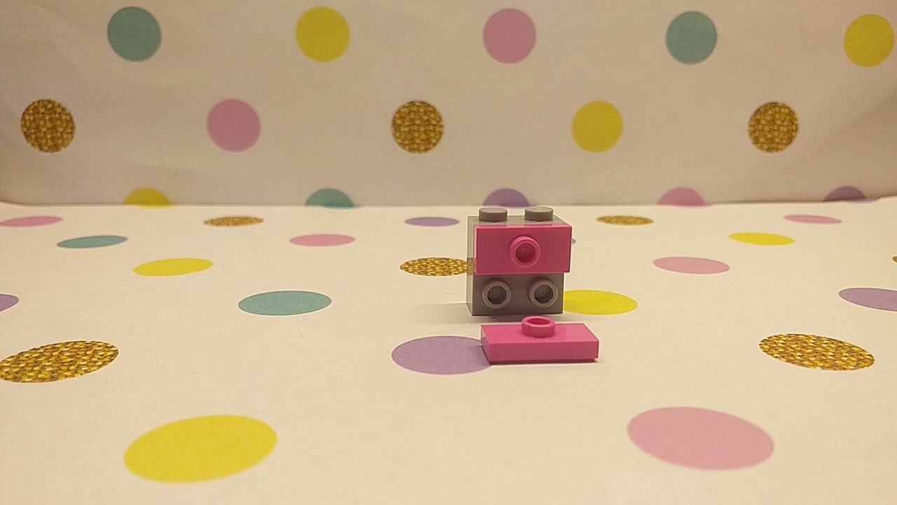 How to build a bedside table from 3 LEGO pieces / stop motion