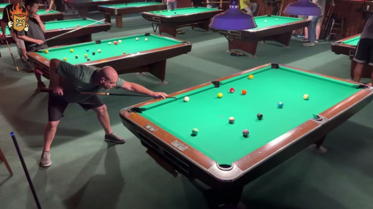 Ronnie Gill 8-ball Break and Run