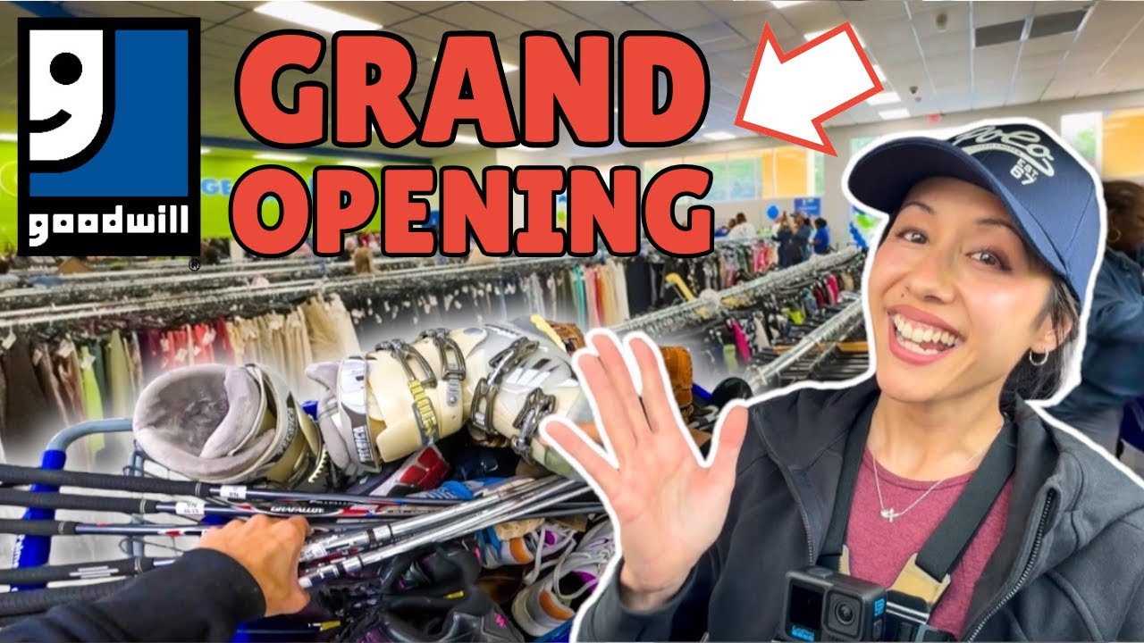 CRAZY GOODWILL GRAND OPENING THRIFTING - Early Bird Gets The Worm!