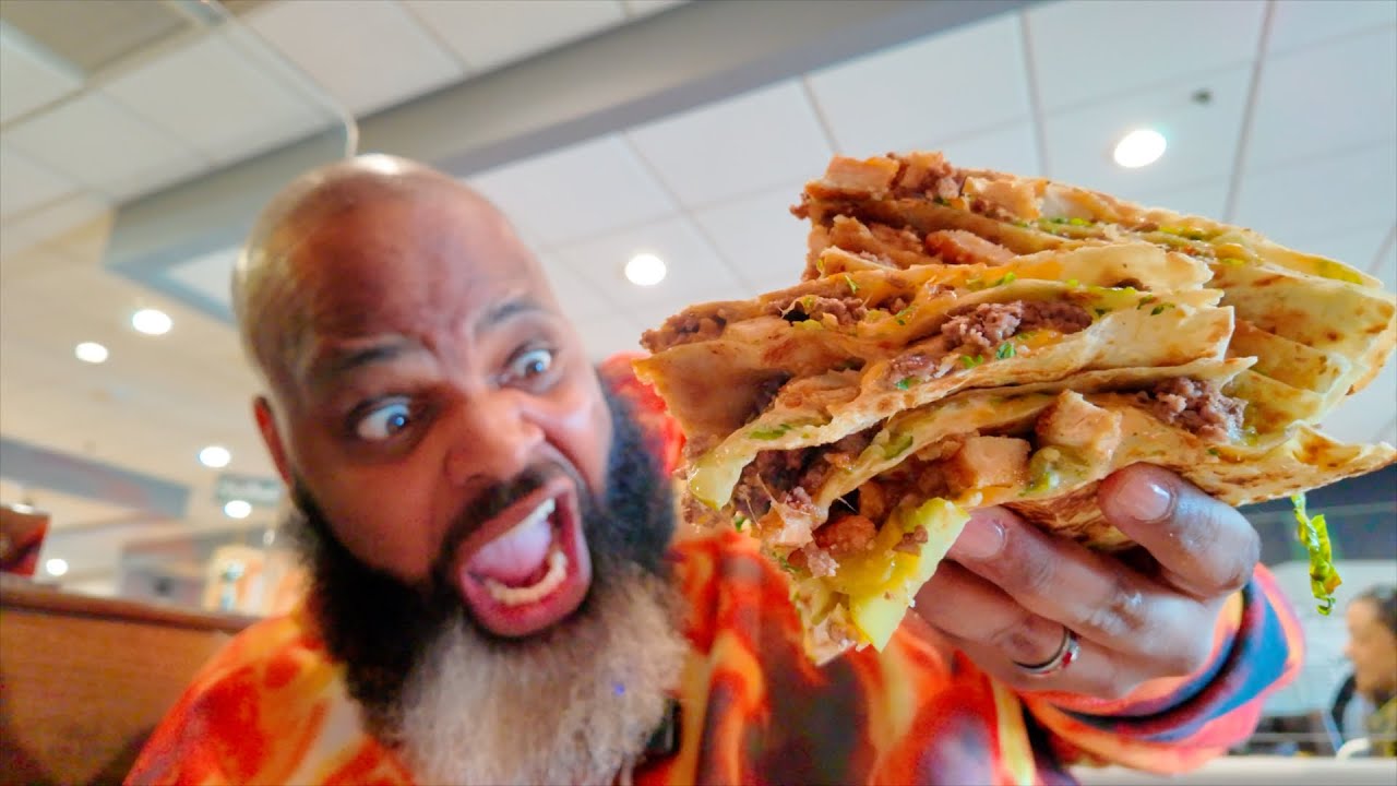 Tasty NIGHTMARE on ELM STREET DINER Review!