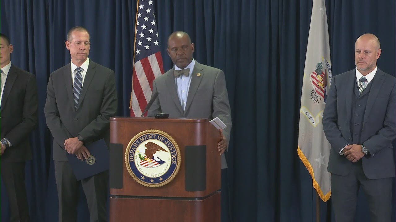 10 Antioch and Pittsburg police officers indicted in FBI investigation