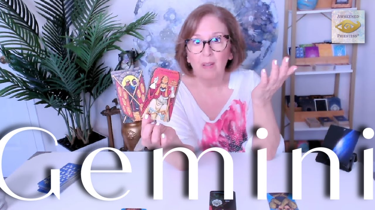 GEMINI ♊︎ A change for the better to something more committed + long lasting!