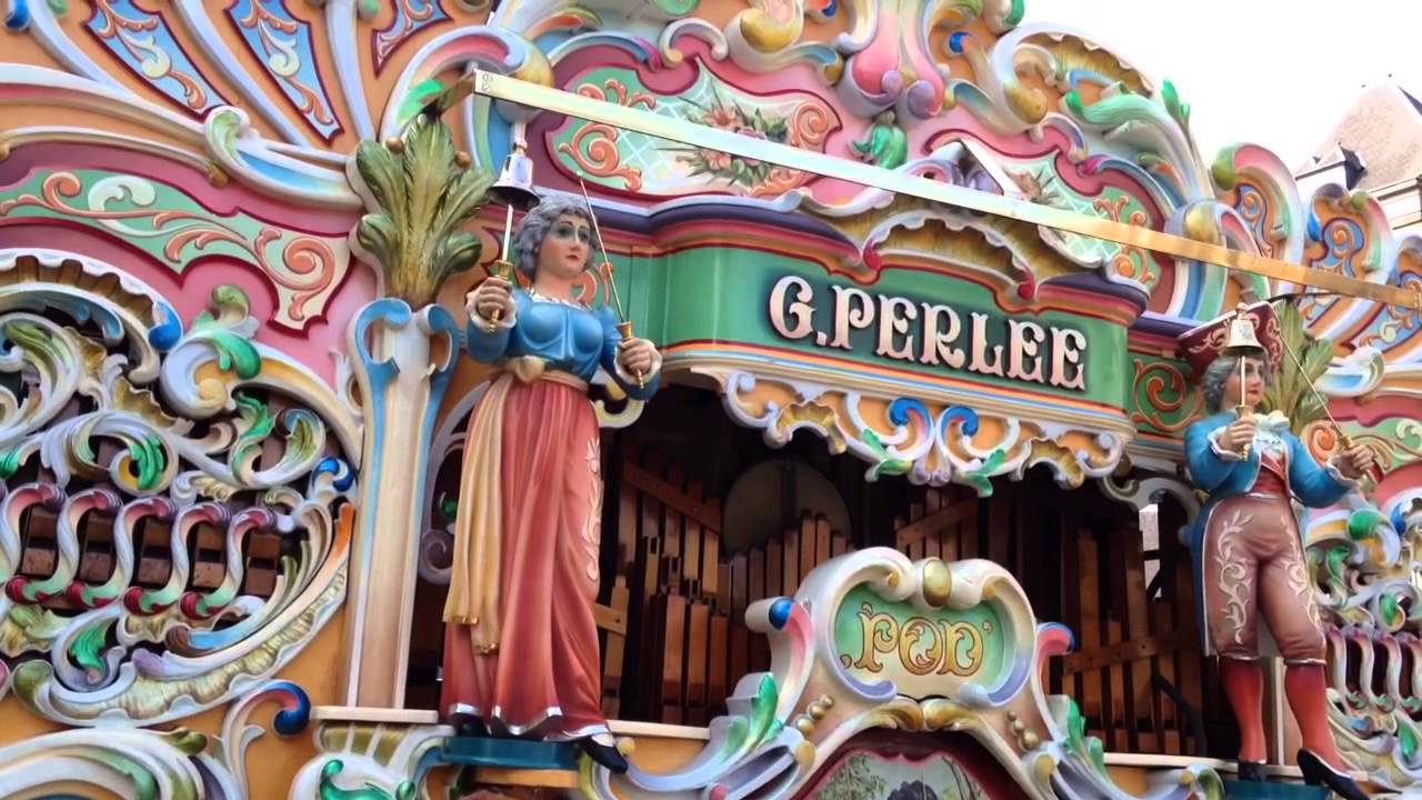 90 toets Carl Frei draaiorgel plays 