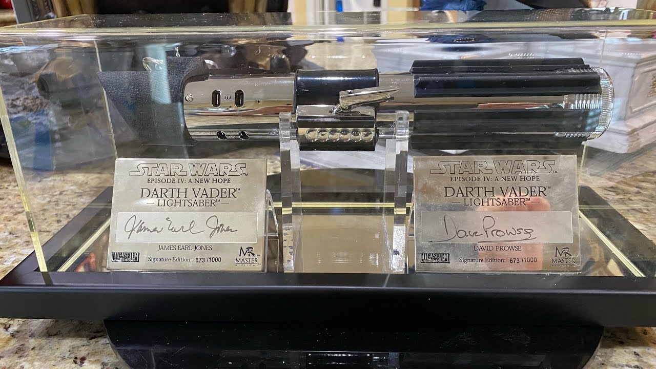 Master Replicas Star Wars Episode IV A New Hope Darth Vader Dual Signature Edition Lightsaber GRAIL!