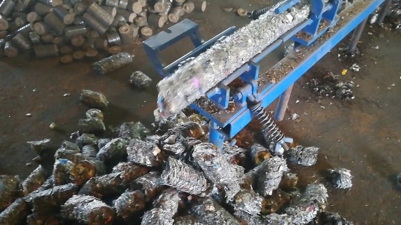 Briquette from waste - RDF - Brykiet z odpad&oacute;w komunalnych, śmieci,