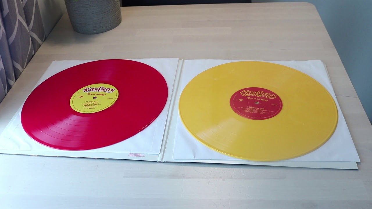 One of the Boys (Katy Perry) | Vinyl Unboxing