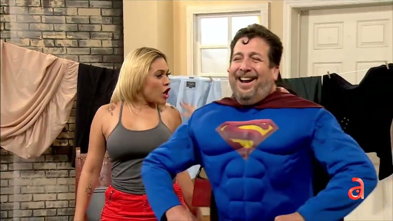 El rap de Superman en TN3