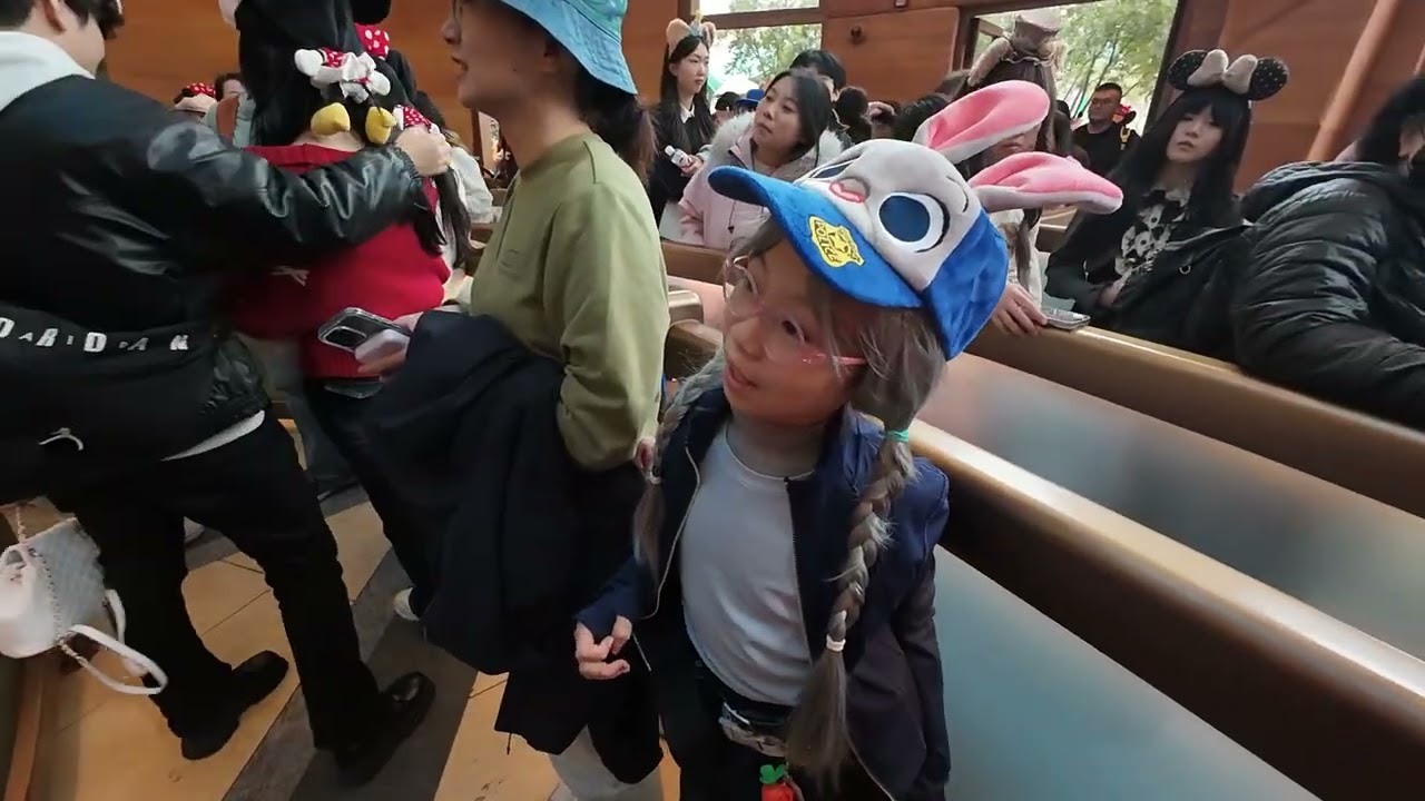 【本地频道】A 'Zootopia' day in Shanghai Disney~上海迪士尼的一天