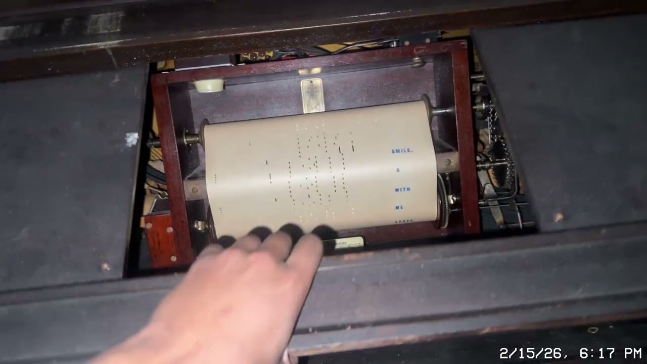 Air powered 1912 player piano 