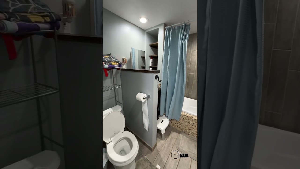 10611 Jesse James Rd, Ozawkie, KS 66070