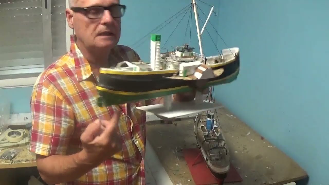 REMOLCADOR NEPTUNO Y BARCO A PALETAS DIY PARTE 1