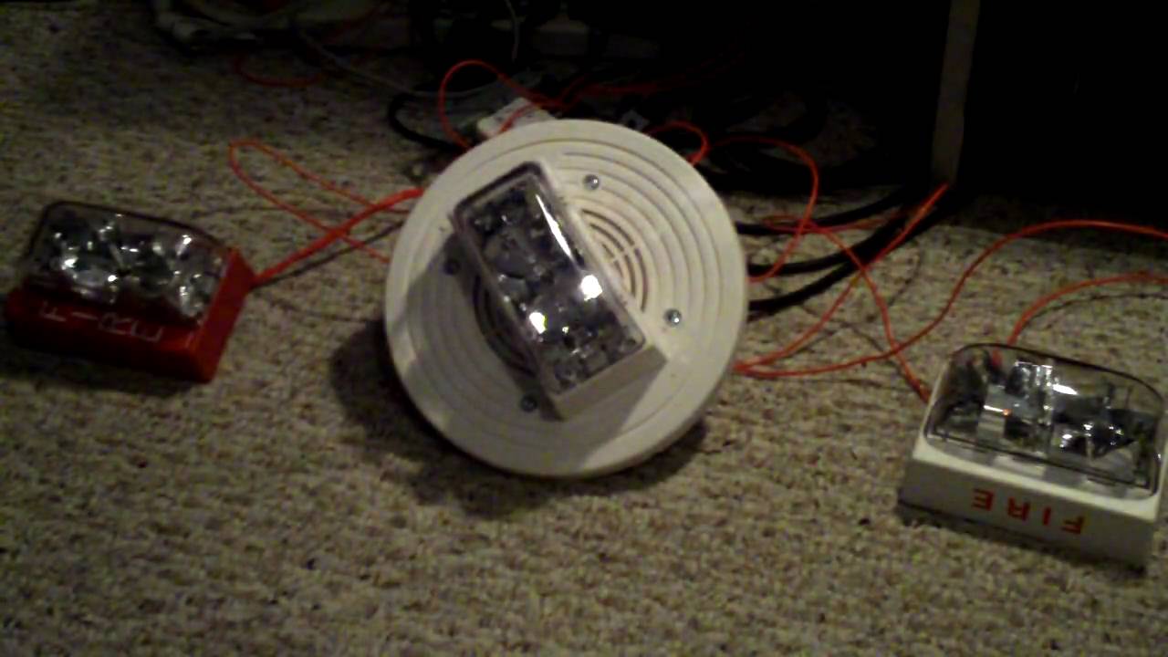 Simplex 4906-9154 SmartSync TrueAlert Speaker/Strobe