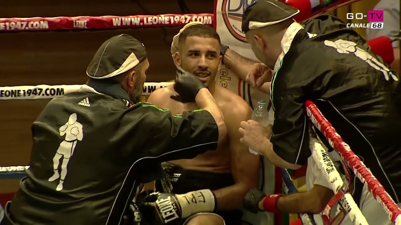 CAMPIONATO ITALIANO PESI LEGGERI PICARDI VS BENKORICHI