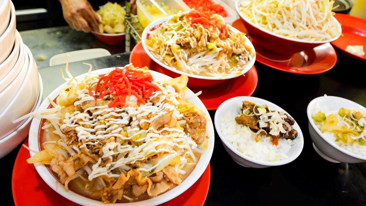 【長野】注文が殺到する鬼盛り焼肉ラーメン！働く男たちを支えるラーメン食堂丨THE BEST Ramen in Japan