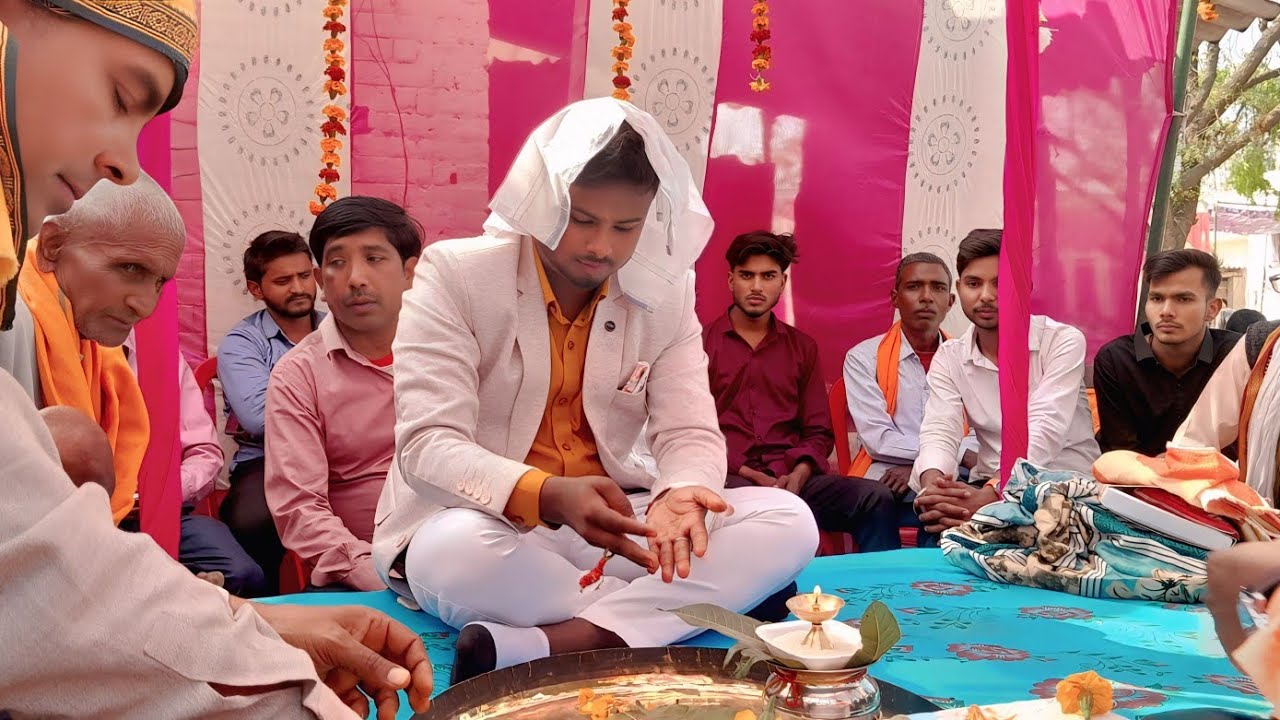 मामा के लड़के की सगाई में मचाया धमाल!