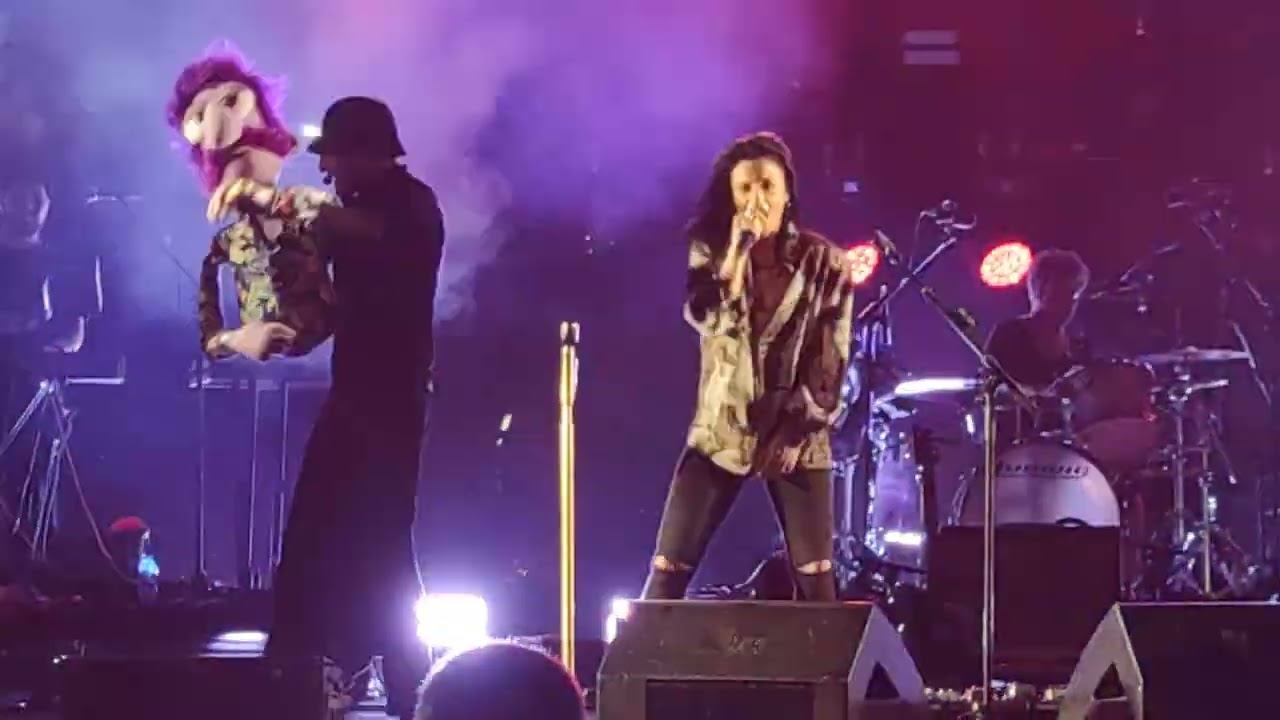 Ninet Tayeb & Red Band - Crazy