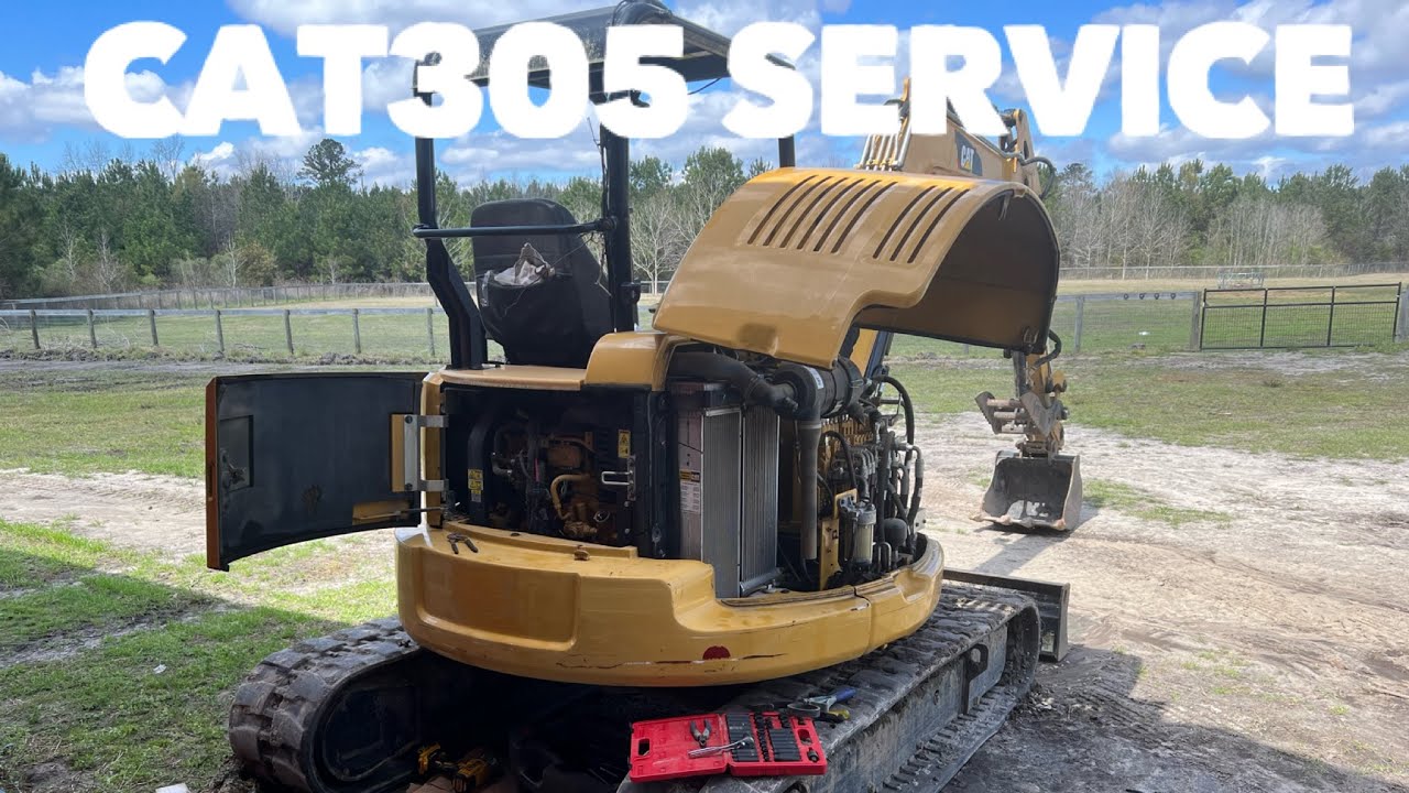Обслуживание мини-экскаватора CAT305E