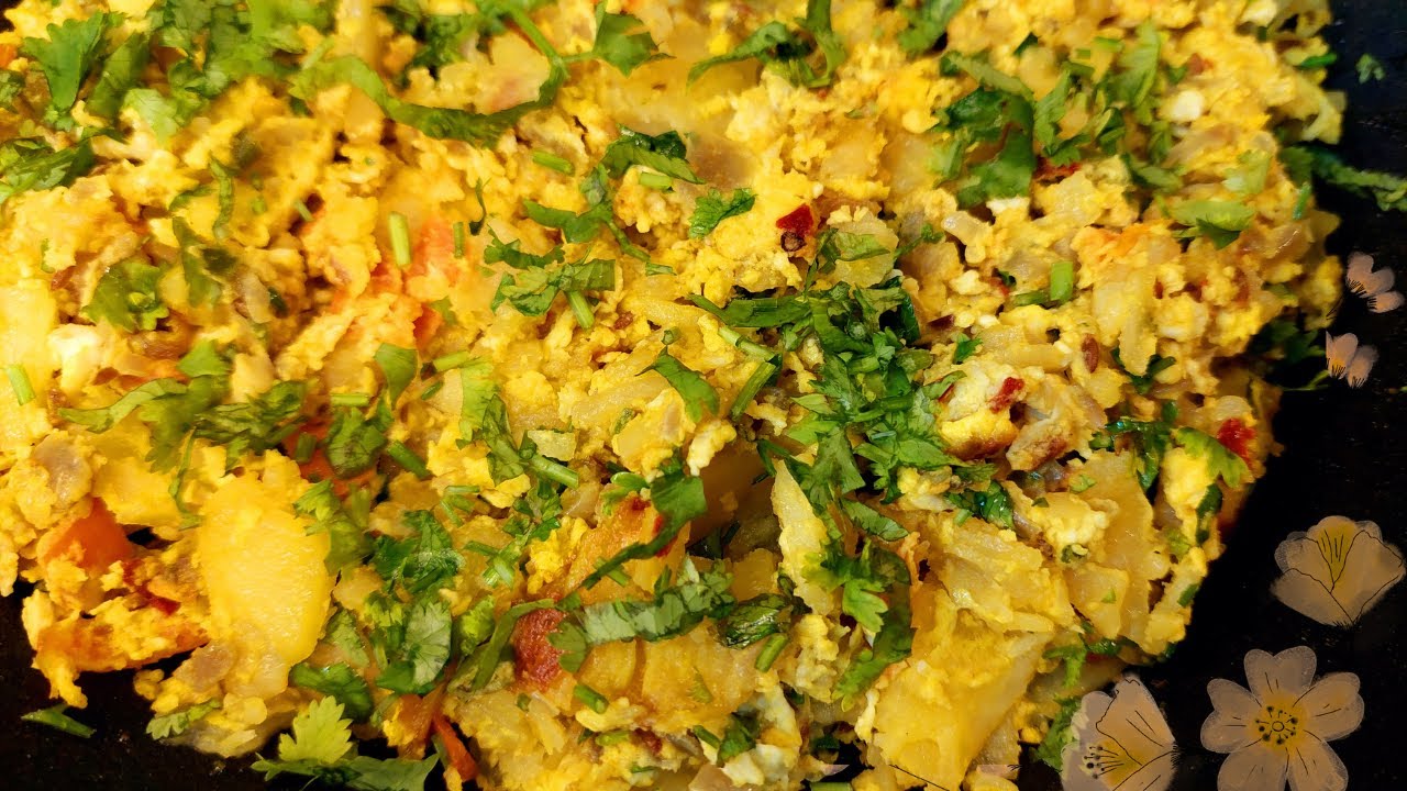Aloo anda bhurji || 10 minute easy breakfast recipe || Scrambles Egg and Potato